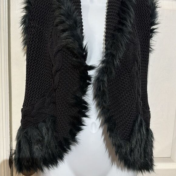 NWOT Lilly Pulitzer Womens Trinette Black Open Front Faux Fur Trim Collar XXS - Picture 3 of 10